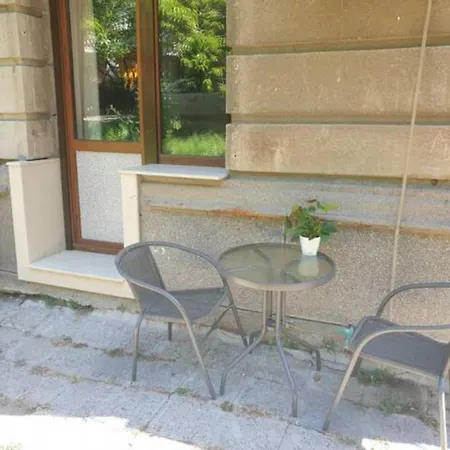 Sea / до морето Apartamento Varna